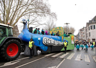 Karnevalswagen Kappessonntagszug - Karneval in Neuss